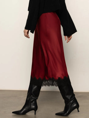 SLIP SKIRT W/LACE
