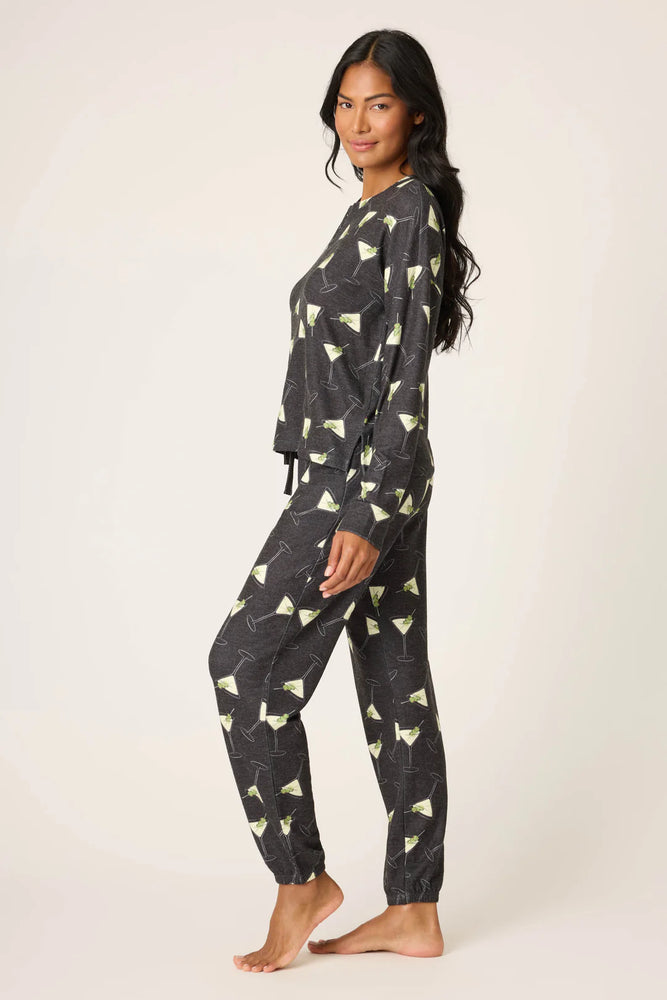 LONG SLEEVE MERRIER W/ A MARTINI PJ TOP