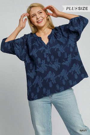 PLUS SIZE NAVY FLOCKED LS TOP