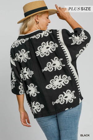 COLLARED V NECK OVERSIZED TOP