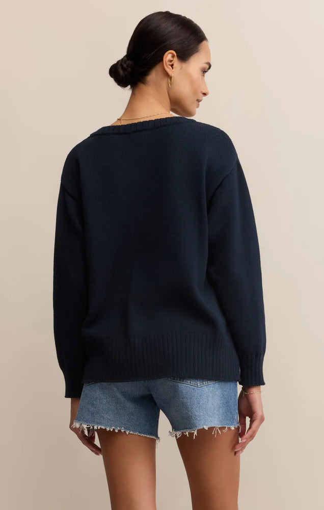 ALL AROUND V NECK SWEATER