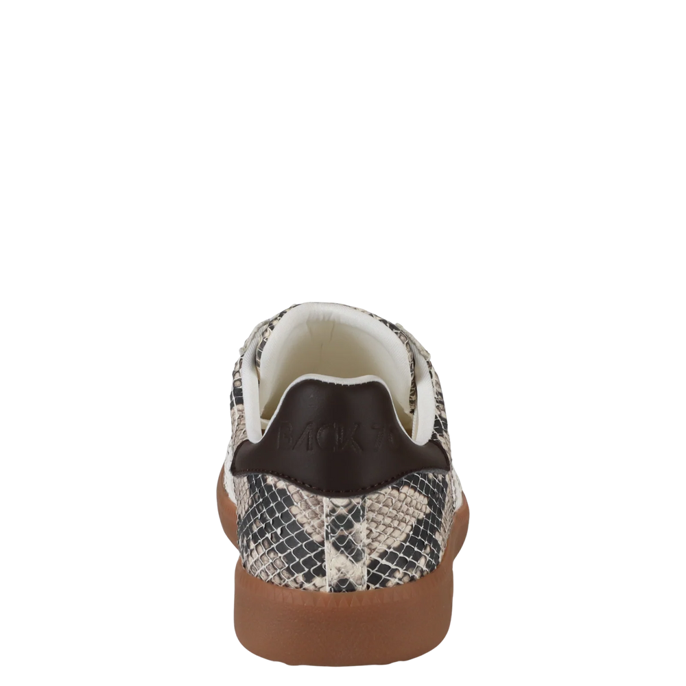 CLOUD SR IN MILK WHITE SNEAKER